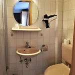 Hotel Roastineer